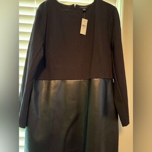 Ann Taylor Black Long Sleeve Dress with Zip Back